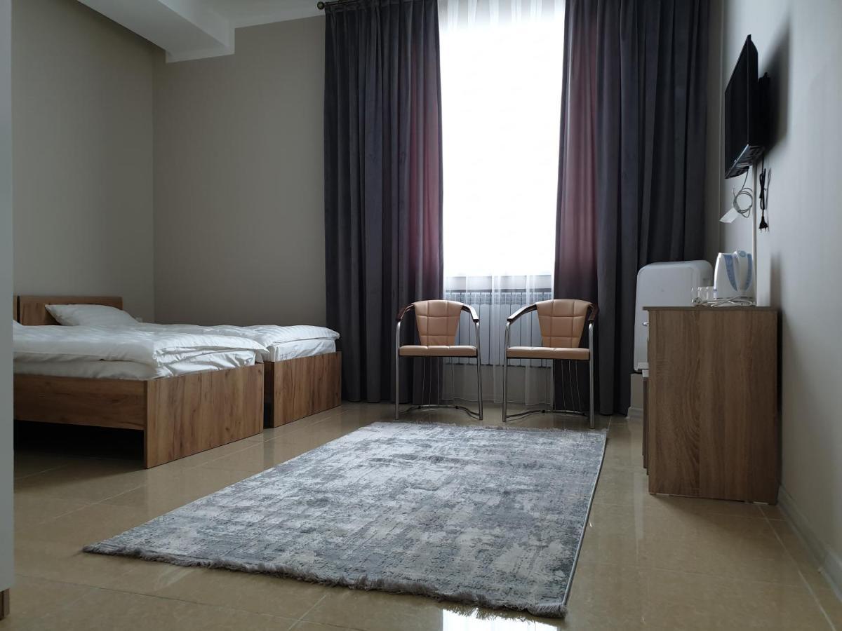 Station Hostel Atyrau Exterior photo